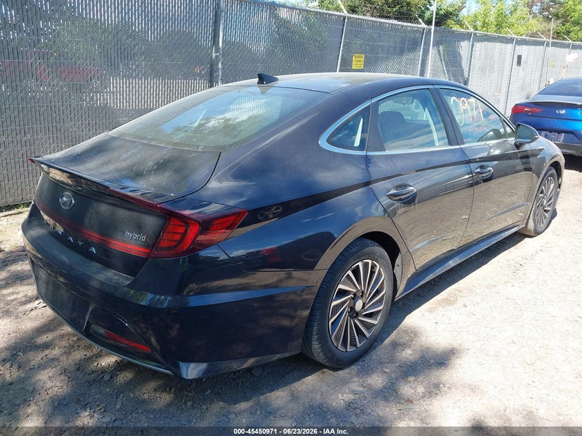 2023 Hyundai Sonata VIN KMHL34JJ0PA068589 IAAI salvage auction — HAIL, Salvage (Wisconsin), sold $6,875 on 2026-07-15 (photo 4)