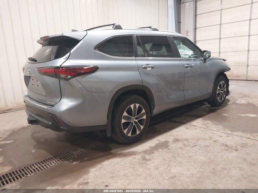 2024 Toyota Highlander VIN 5TDKDRBHXRS567007 IAAI salvage auction — FRONT END, Salvage (Minnesota), sold $12,400 on 2026-08-22 (photo 4)