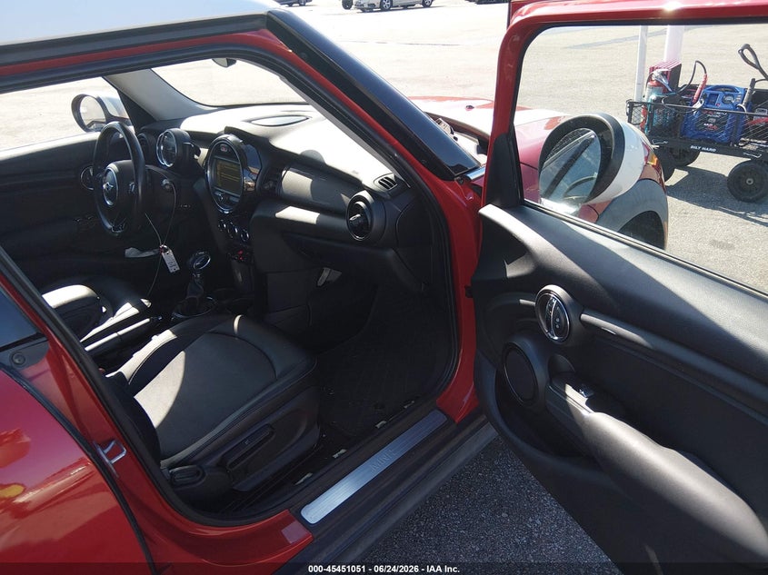 2016 Mini Hard top VIN WMWXU1C54G2D10165 IAAI salvage auction — FRONT END, Clear (South Carolina), sold $1,550 on 2026-07-15 (photo 5)