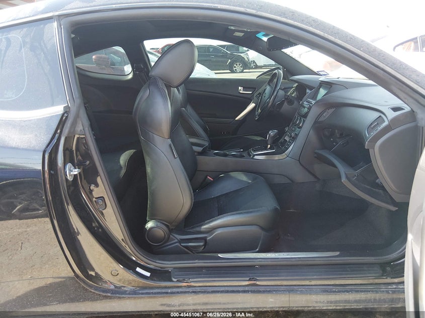 2016 Hyundai Genesis VIN KMHHU6KJ1GU133512 IAAI salvage auction — LEFT FRONT, Salvage Title, sold $475 on 2026-07-29 (photo 5)