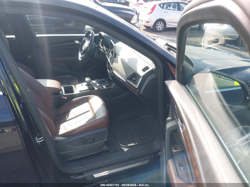 2018 Audi Q5 VIN WA1BNAFY6J2212611 IAAI salvage auction — RIGHT FRONT, Salvage - Greater Than 75% (Maryland), sold $6,100 on 2026-07-20 (photo 5)