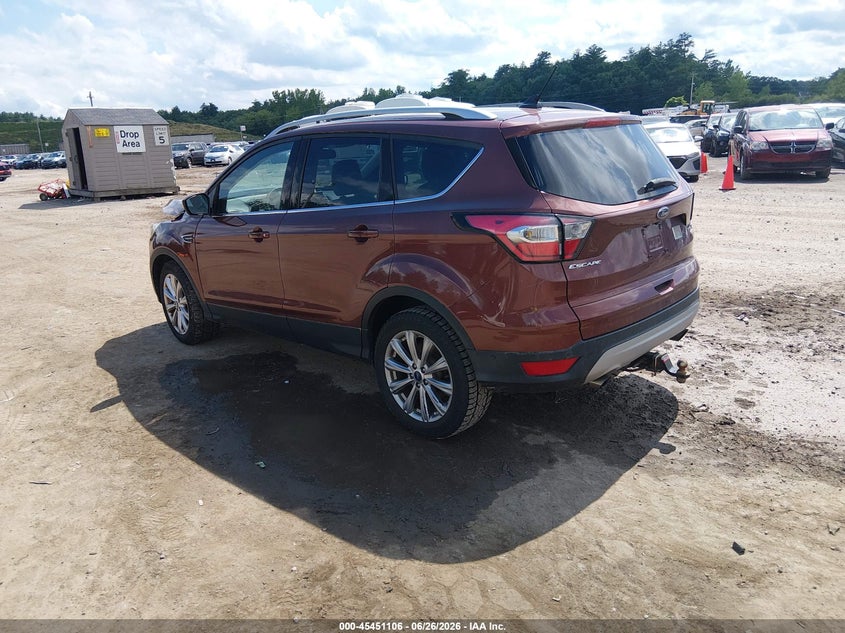2018 Ford Escape VIN 1FMCU9J93JUB15880 IAAI salvage auction — NORMAL WEAR, Original (New Hampshire), sold $2,550 on 2026-07-11 (photo 1)