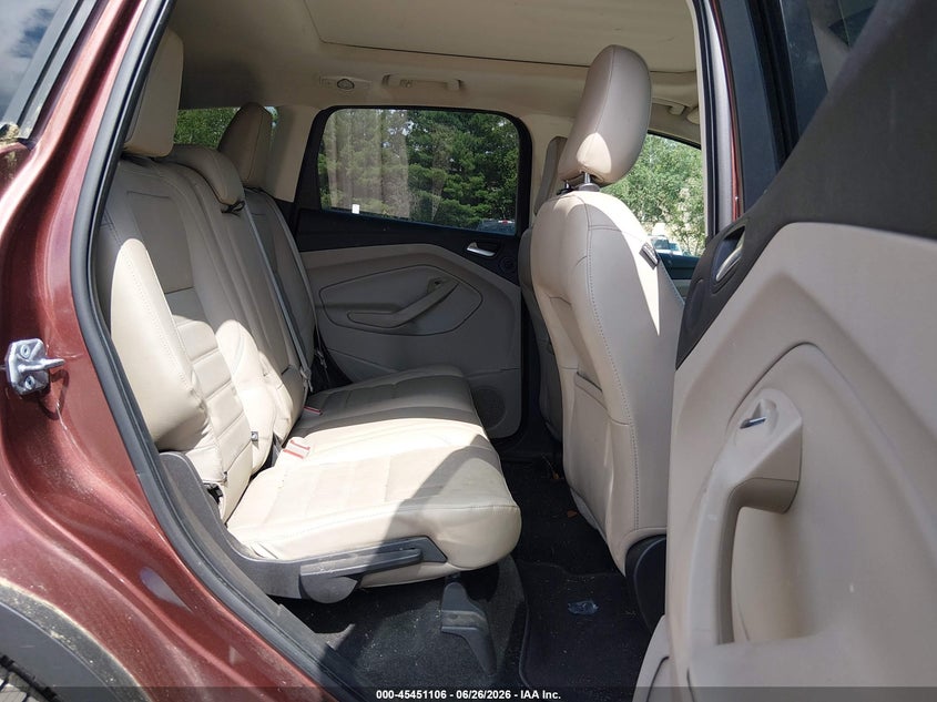 2018 Ford Escape VIN 1FMCU9J93JUB15880 IAAI salvage auction — NORMAL WEAR, Original (New Hampshire), sold $2,550 on 2026-07-11 (photo 6)