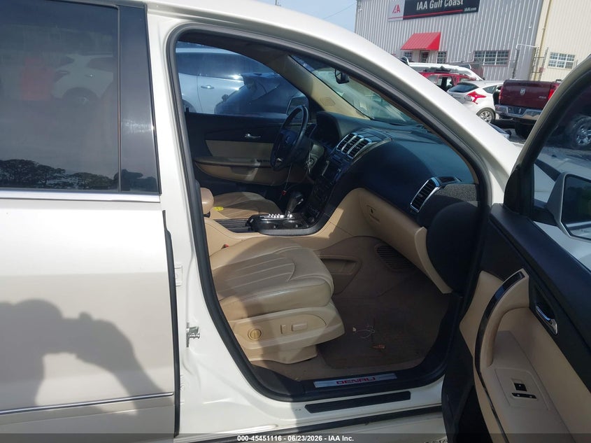 2011 Gmc Acadia VIN 1GKKRTEDXBJ366626 IAAI salvage auction — WATER/FLOOD, Flood (Mississippi), sold $250 on 2026-07-19 (photo 5)