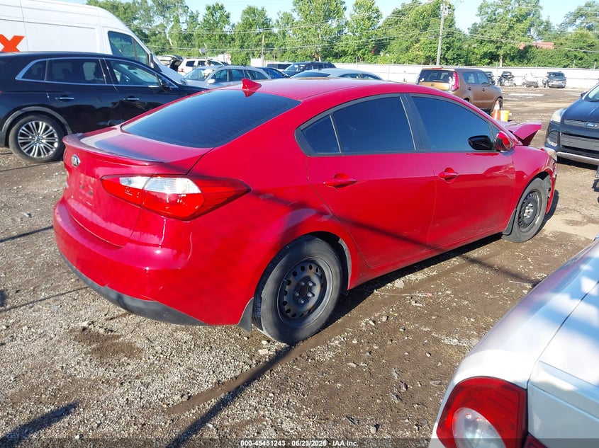 2016 Kia Forte VIN KNAFK4A62G5567979 IAAI salvage auction — FRONT END, Salvage (Ohio), sold $400 on 2026-07-30 (photo 4)
