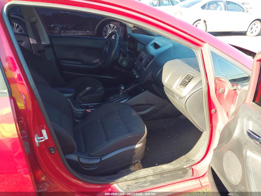 2016 Kia Forte VIN KNAFK4A62G5567979 IAAI salvage auction — FRONT END, Salvage (Ohio), sold $400 on 2026-07-30 (photo 5)