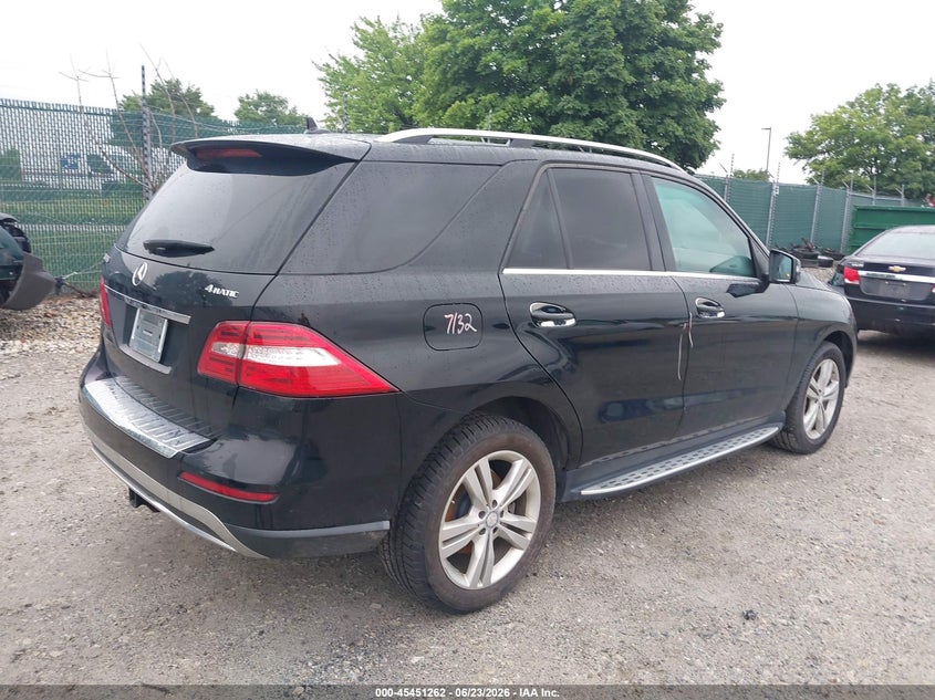 2013 Mercedes-benz M-klasse VIN 4JGDA5HB2DA218714 IAAI salvage auction — LEFT FRONT, Salvage (Pennsylvania), sold $4,800 on 2026-07-11 (photo 4)