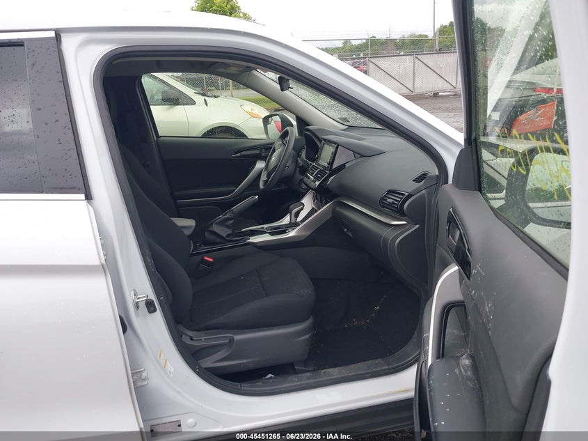 2024 Mitsubishi Eclipse cross VIN JA4ATUAA2RZ000496 IAAI salvage auction — LEFT FRONT, Salvage Title, sold $7,200 on 2026-08-25 (photo 5)
