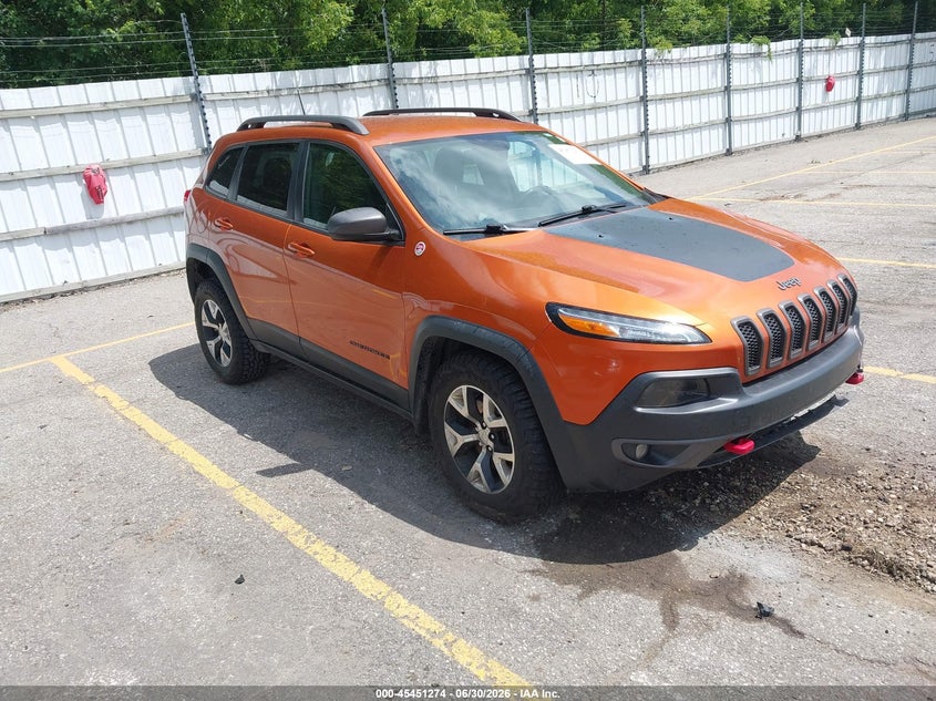 2016 Jeep Cherokee VIN 1C4PJMBS4GW155627 IAAI salvage auction — LEFT FRONT, Clear (Michigan), sold $1,975 on 2026-08-03 (photo 1)