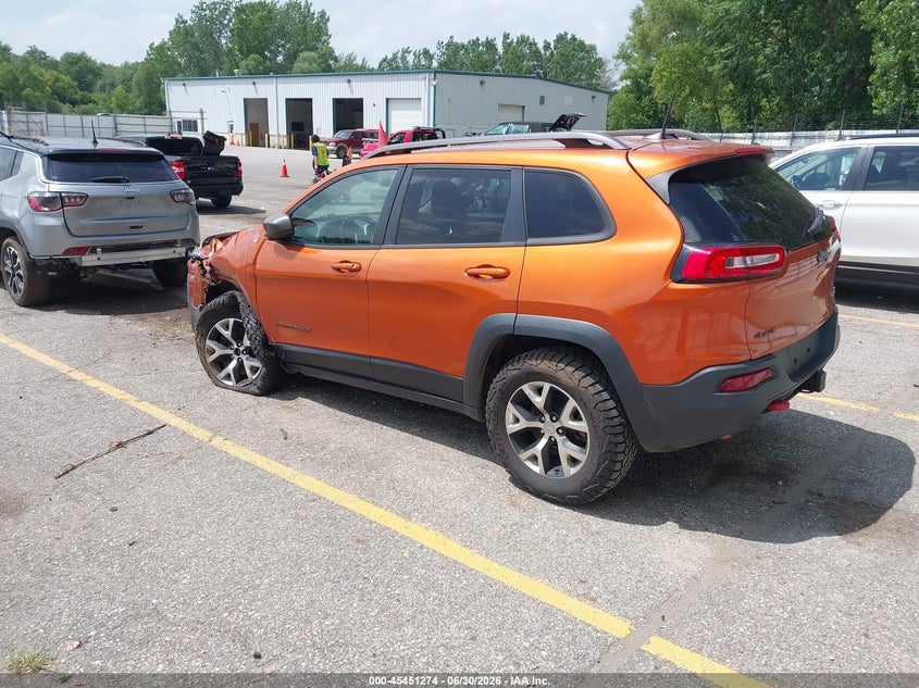 2016 Jeep Cherokee VIN 1C4PJMBS4GW155627 IAAI salvage auction — LEFT FRONT, Clear (Michigan), sold $1,975 on 2026-08-03 (photo 3)