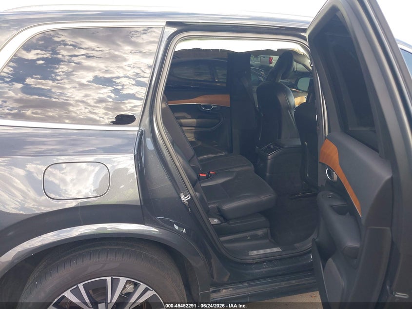 2021 Volvo Xc90 VIN YV4BR0CK9M1760825 IAAI salvage auction — FRONT END, Salvage Title, sold $10,000 on 2026-08-01 (photo 8)