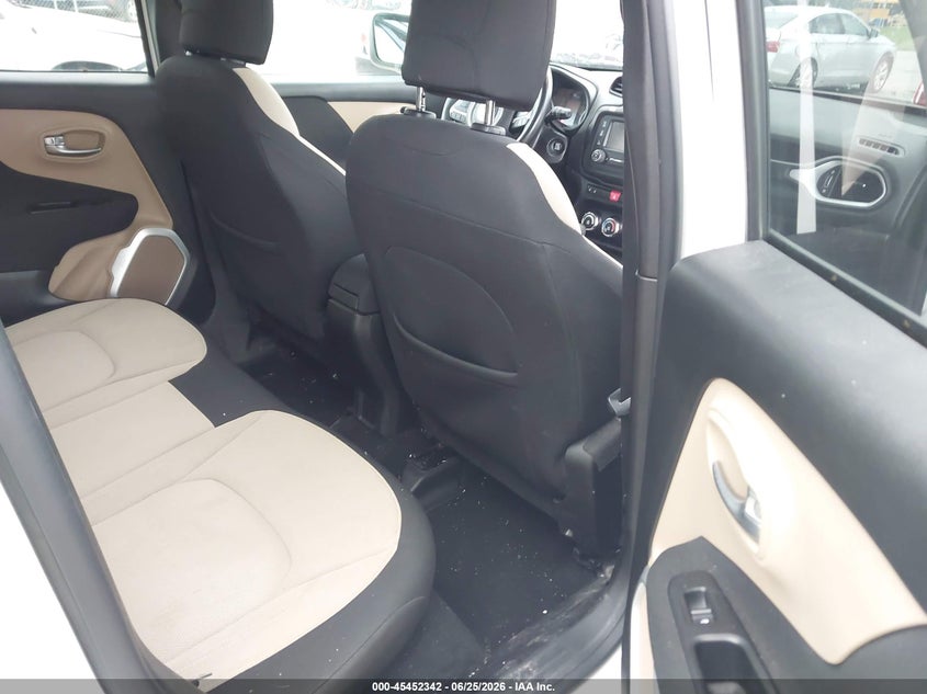2015 Jeep Renegade VIN ZACCJBBT0FPB62410 IAAI salvage auction — STORM DAMAGE, Salvage Title, sold $900 on 2026-08-04 (photo 8)