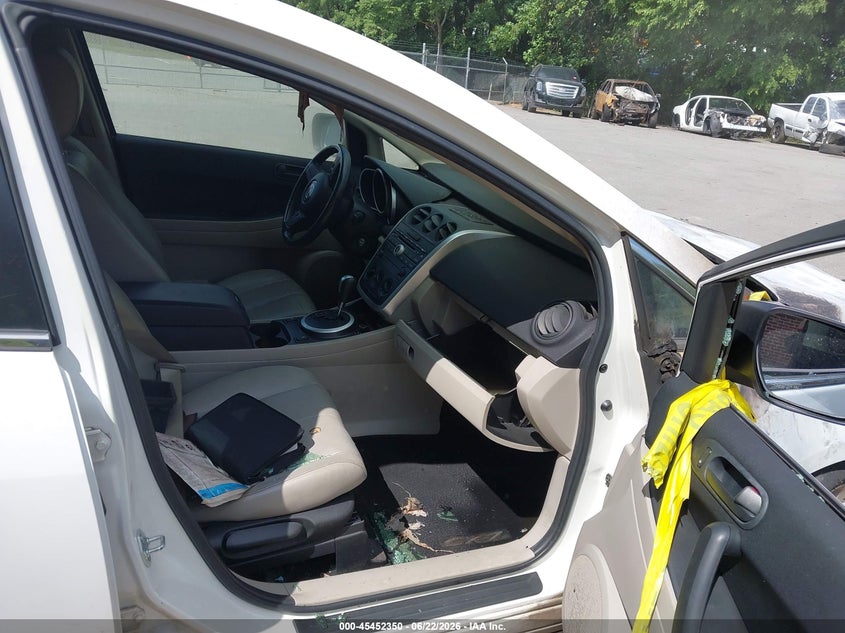 2007 Mazda Cx-7 VIN JM3ER293170136479 IAAI salvage auction — Burn Engine, Salvage (North Carolina), sold $275 on 2026-07-16 (photo 5)