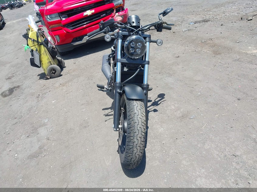 2024 Honda Cm VIN MLHNC5305R5700907 IAAI salvage auction — LEFT SIDE, Salvage (Pennsylvania), sold $800 on 2026-07-22 (photo 5)