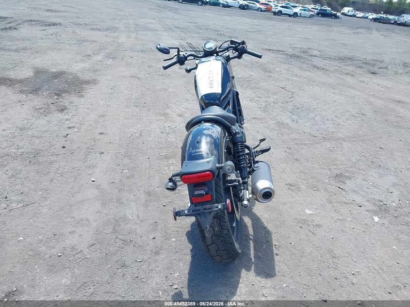 2024 Honda Cm VIN MLHNC5305R5700907 IAAI salvage auction — LEFT SIDE, Salvage (Pennsylvania), sold $800 on 2026-07-22 (photo 6)