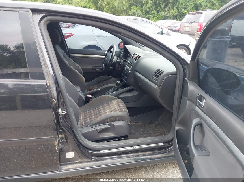 2008 Volkswagen Gti VIN WVWHV71K68W269075 IAAI salvage auction — FRONT END, Clear (Kansas), sold $800 on 2026-08-19 (photo 5)