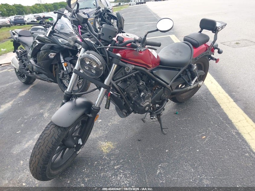 2023 Honda Cm VIN MLHNC5300P5600940 IAAI salvage auction — ALL OVER, Rebuildable (Florida), sold $925 on 2026-07-15 (photo 2)