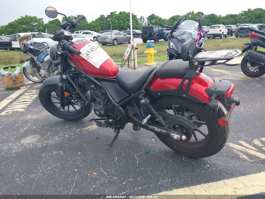 2023 Honda Cm VIN MLHNC5300P5600940 IAAI salvage auction — ALL OVER, Rebuildable (Florida), sold $925 on 2026-07-15 (photo 3)