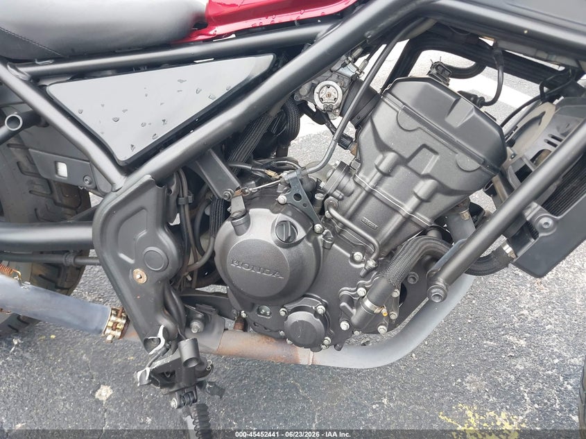 2023 Honda Cm VIN MLHNC5300P5600940 IAAI salvage auction — ALL OVER, Rebuildable (Florida), sold $925 on 2026-07-15 (photo 8)