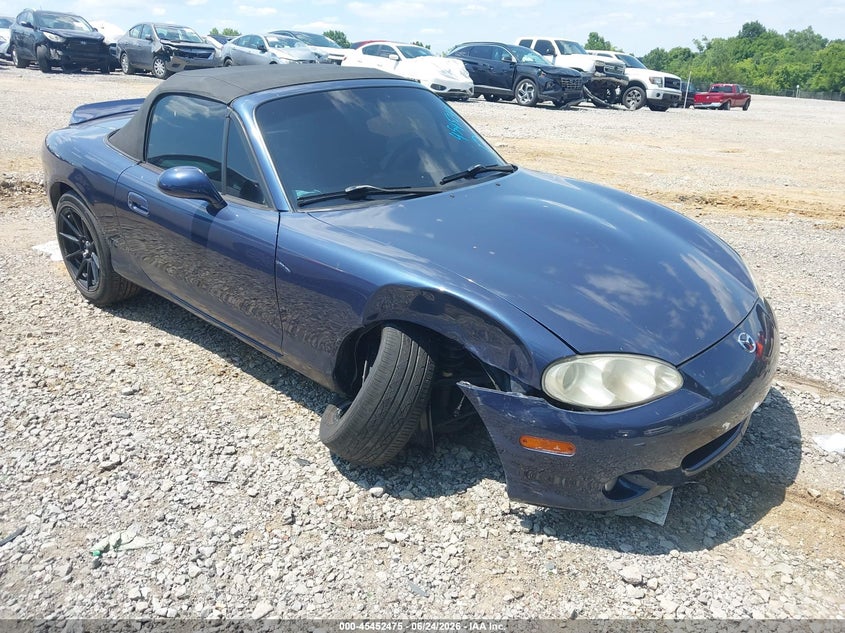 2003 Mazda Mx-5 miata VIN JM1NB353330311771 IAAI salvage auction — RIGHT FRONT, Salvage (Tennessee), sold $800 on 2026-07-16 (photo 1)