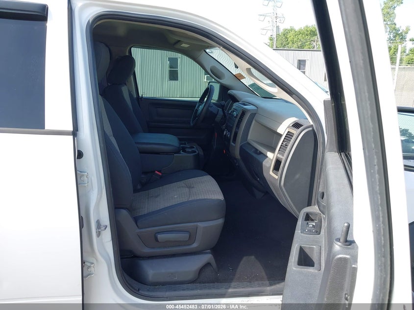 2012 Ram 1500 VIN 1C6RD7FT5CS341111 IAAI salvage auction — REAR END, Salvage (Ohio), sold $2,500 on 2026-07-29 (photo 5)