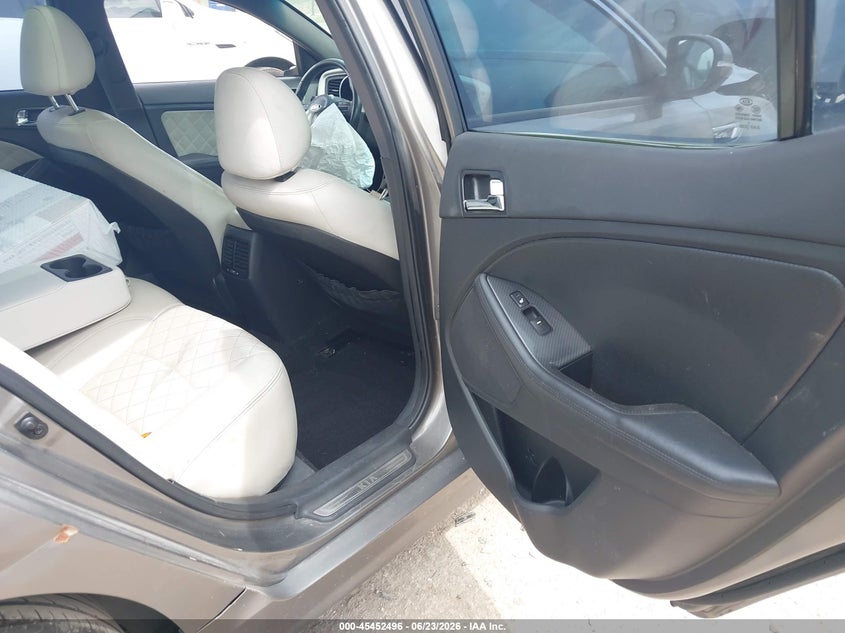 2015 Kia Optima VIN 5XXGR4A68FG507752 IAAI salvage auction — FRONT END, Salvage (Texas), sold $525 on 2026-07-28 (photo 8)
