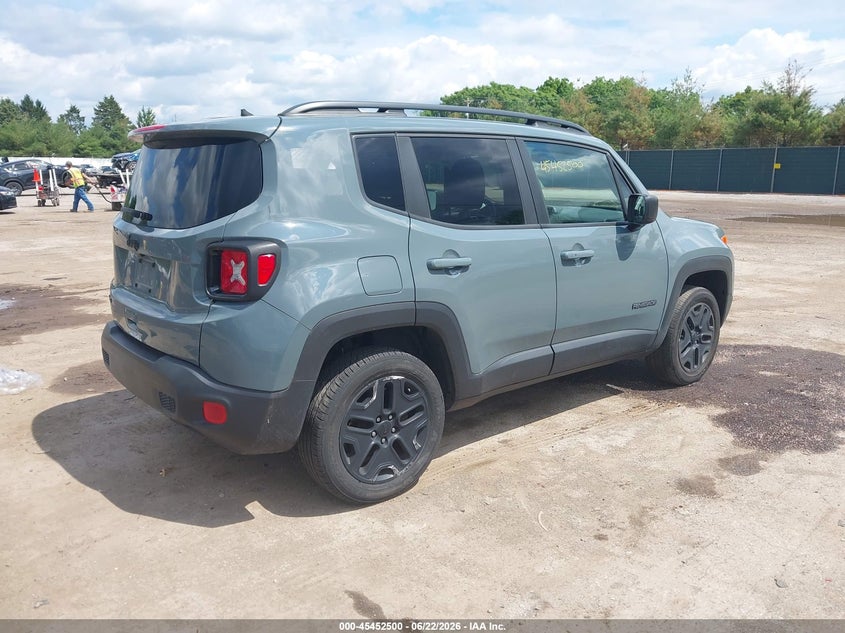 2018 Jeep Renegade VIN ZACCJBAB6JPH25605 IAAI salvage auction — REAR END, Salvage Title, sold $1,800 on 2026-08-19 (photo 4)