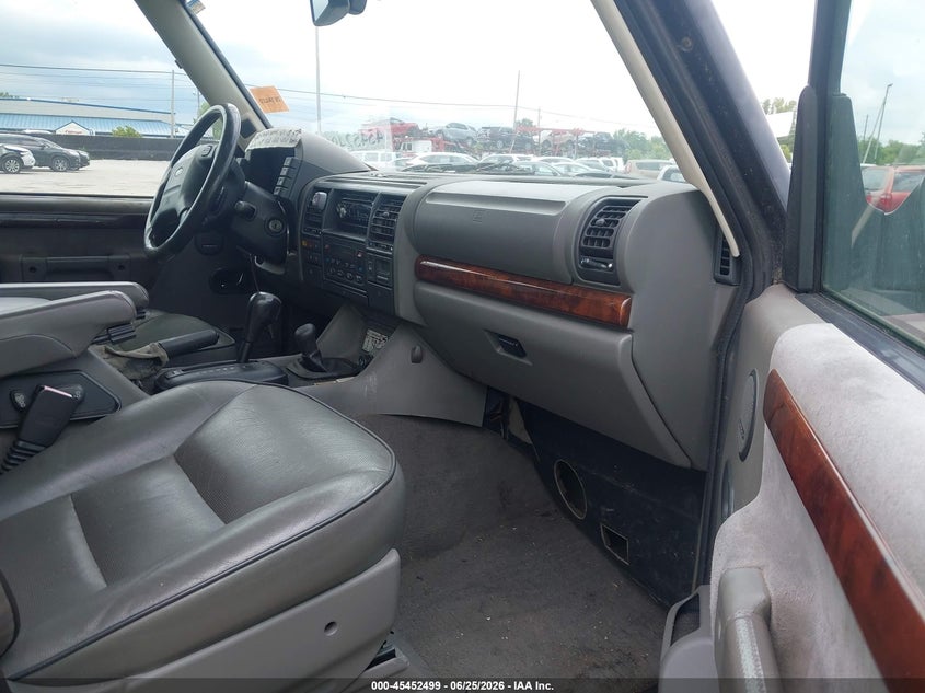 2000 Land rover Discovery VIN SALTY1246YA265578 IAAI salvage auction — NORMAL WEAR, Original (Ohio), sold $300 on 2026-07-21 (photo 5)