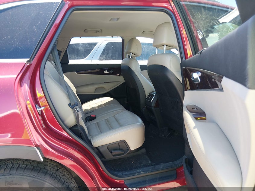 2017 Kia Sorento VIN 5XYPH4A57HG251385 IAAI salvage auction — FRONT END, Salvage (Ohio), sold $1,500 on 2026-07-21 (photo 8)
