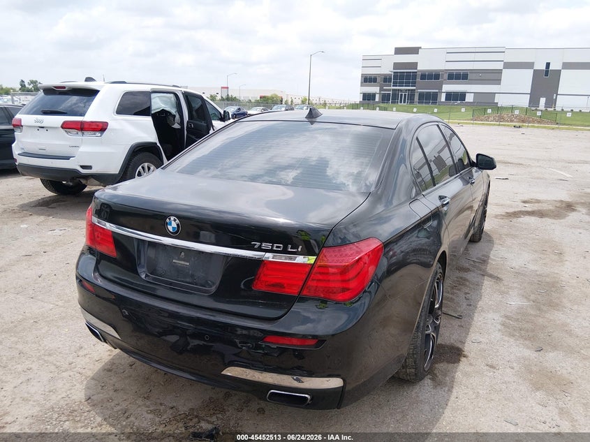 2010 BMW 7 series VIN WBAKB8C59ACY63398 IAAI salvage auction — WATER/FLOOD, Salvage (Texas), sold $800 on 2026-07-28 (photo 4)