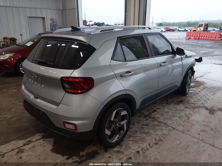 2021 Hyundai Venue VIN KMHRC8A34MU072156 IAAI salvage auction — FRONT END, Salvage Title, sold $2,750 on 2026-08-01 (photo 4)