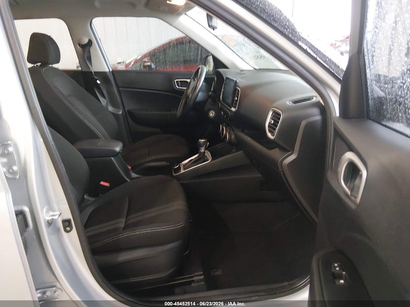 2021 Hyundai Venue VIN KMHRC8A34MU072156 IAAI salvage auction — FRONT END, Salvage Title, sold $2,750 on 2026-08-01 (photo 5)