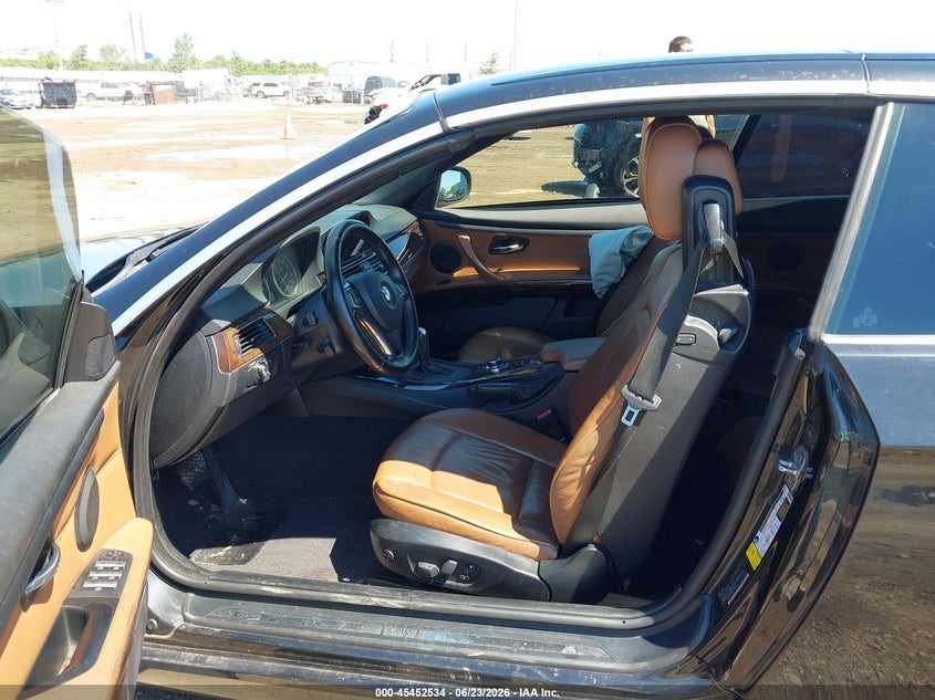 2010 BMW 3er VIN WBAWL7C52AP475883 IAAI salvage auction — SIDE, Salvage (Ohio), sold $1,650 on 2026-07-17 (photo 5)