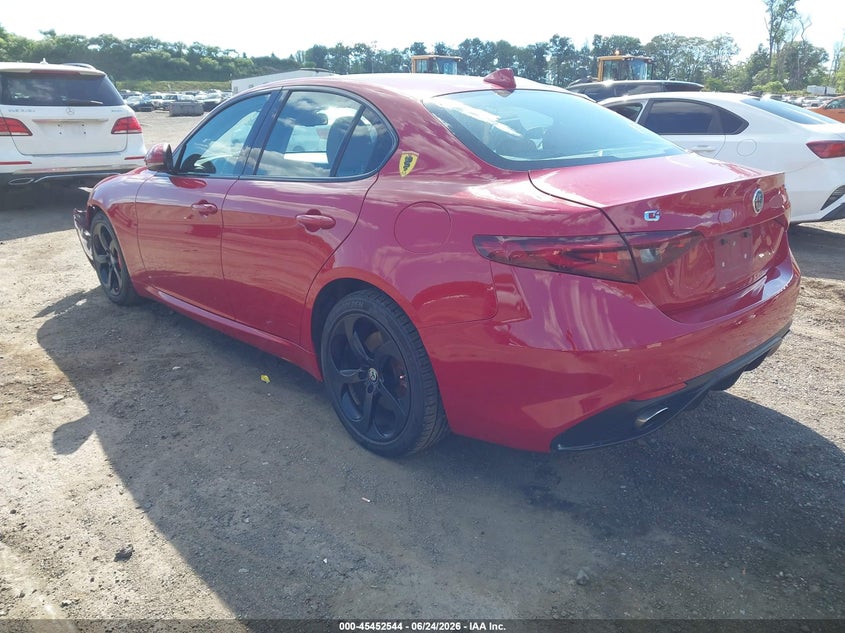 2017 Alfa romeo Giulia VIN ZARFAEDN2H7539769 IAAI salvage auction — LEFT FRONT, Salvage (Idaho), sold $7,000 on 2026-07-16 (photo 3)