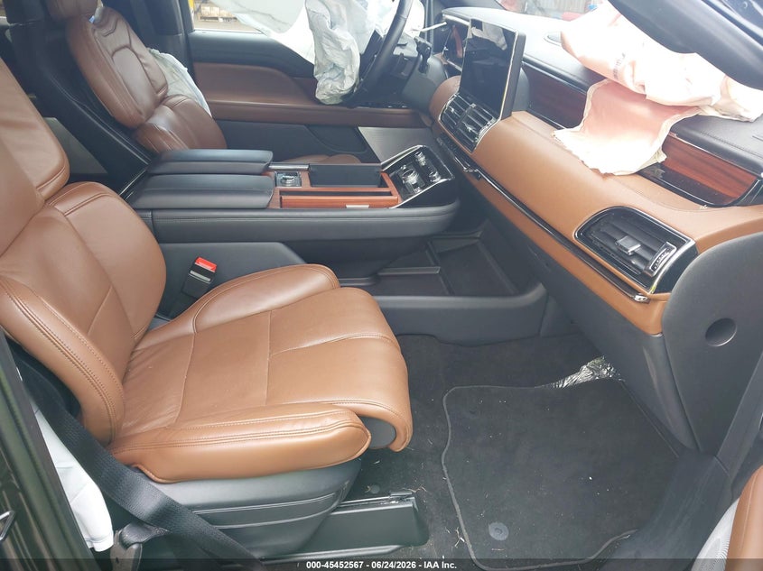 2024 Lincoln Navigator VIN 5LMJJ2LG9REL19153 IAAI salvage auction — ROLLOVER, Salvage Title, sold $12,000 on 2026-07-30 (photo 5)