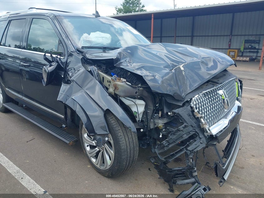 2024 Lincoln Navigator VIN 5LMJJ2LG9REL19153 IAAI salvage auction — ROLLOVER, Salvage Title, sold $11,600 on 2026-07-24 (photo 6)