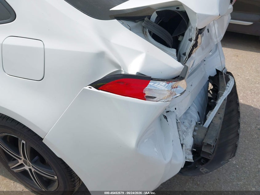 2022 Toyota Corolla VIN 5YFEPMAE8NP326189 IAAI salvage auction — REAR END, Salvage (Texas), sold $4,475 on 2026-07-22 (photo 6)