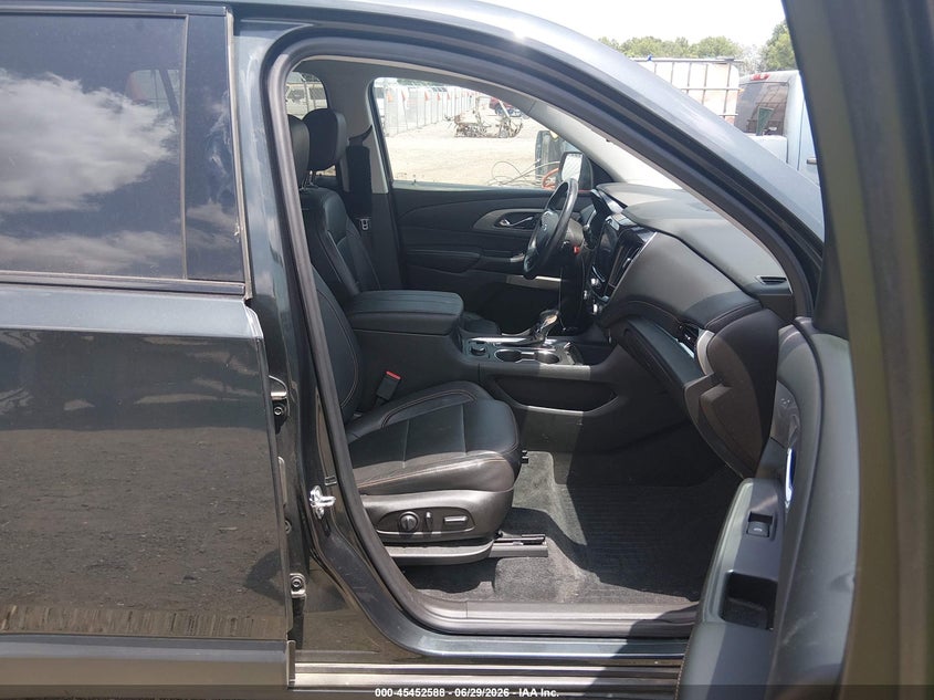 2021 Chevrolet Traverse VIN 1GNERJKW3MJ128744 IAAI salvage auction — FRONT & REAR, Salvage (Arkansas), sold $7,775 on 2026-07-29 (photo 5)
