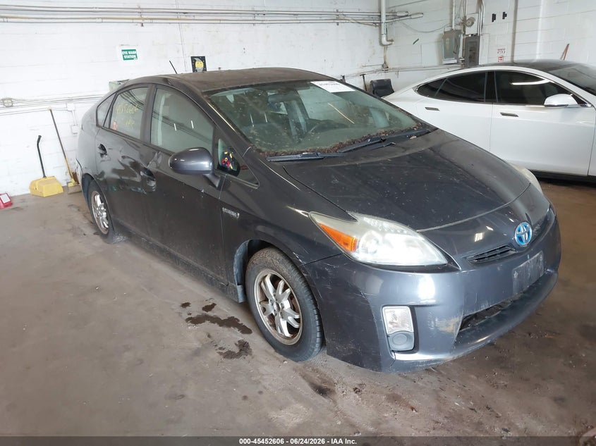 2011 Toyota Prius VIN JTDKN3DU7B5352829 IAAI salvage auction — NORMAL WEAR, Clear (Florida), sold $450 on 2026-07-22 (photo 1)