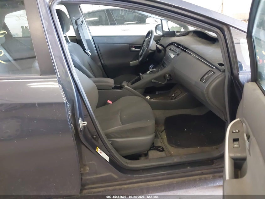2011 Toyota Prius VIN JTDKN3DU7B5352829 IAAI salvage auction — NORMAL WEAR, Clear (Florida), sold $450 on 2026-07-22 (photo 5)