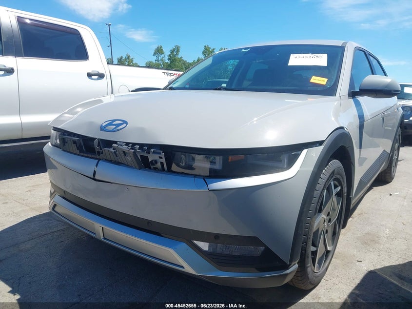 2023 Hyundai Ioniq 5 VIN KM8KN4AE0PU153679 IAAI salvage auction — FRONT & REAR, Salvage (Ohio), sold $7,500 on 2026-07-16 (photo 2)