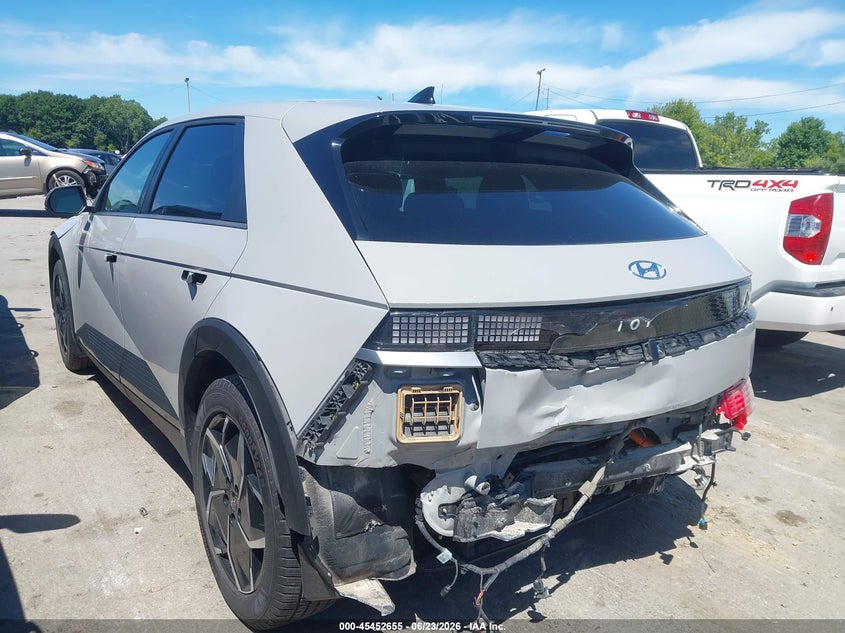2023 Hyundai Ioniq 5 VIN KM8KN4AE0PU153679 IAAI salvage auction — FRONT & REAR, Salvage (Ohio), sold $7,500 on 2026-07-16 (photo 3)
