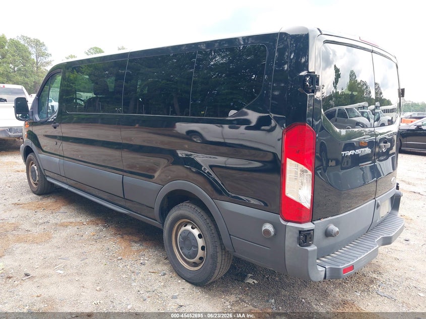 2018 Ford Transit-350 VIN 1FBZX2ZM0JKB52942 IAAI salvage auction — NORMAL WEAR, SF97 (Virginia), sold $22,050 on 2026-07-22 (photo 3)