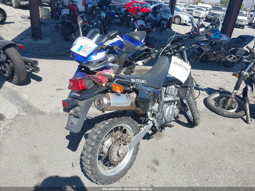2017 Suzuki VIN JS1SP46A4H2101421 IAAI salvage auction — FRONT END, Salvage Title, sold $1,700 on 2026-07-29 (photo 4)