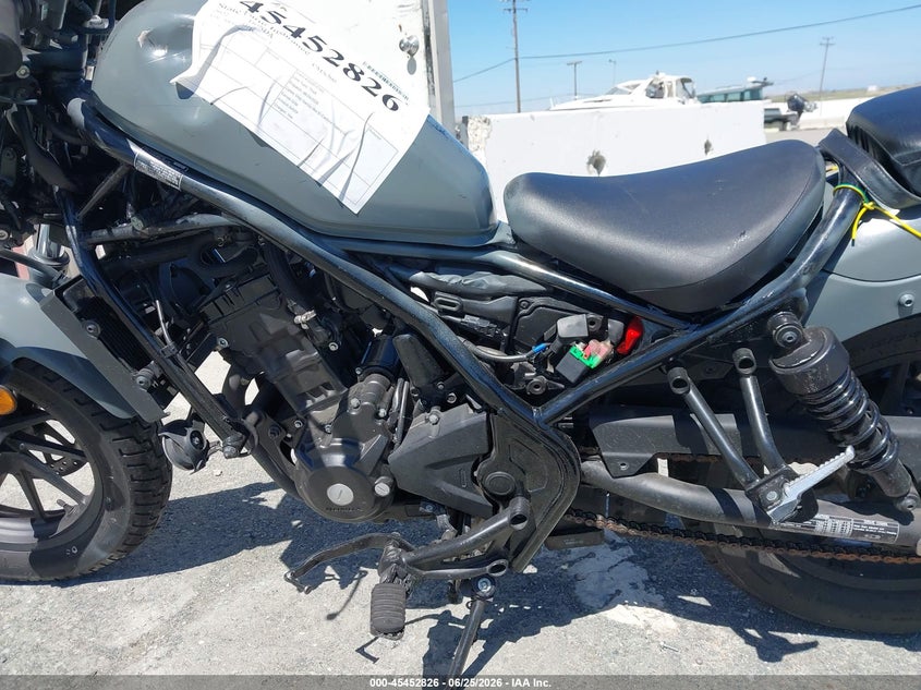2022 Honda Cm VIN MLHNC5318N5500171 IAAI salvage auction — THEFT, Clear (California), sold $500 on 2026-07-30 (photo 9)