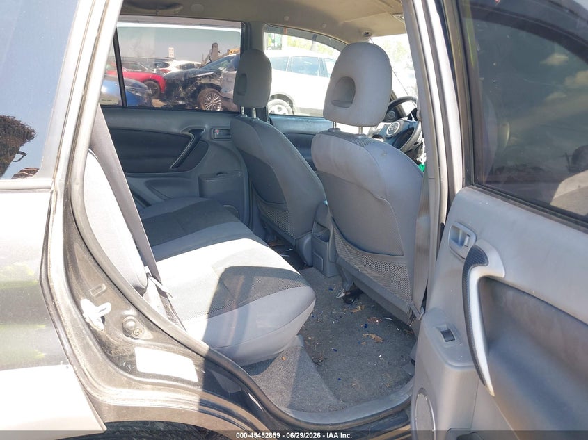 2003 Toyota Rav4 VIN JTEHH20V436090799 IAAI salvage auction — NORMAL WEAR, Clear (New York), sold $400 on 2026-07-22 (photo 8)