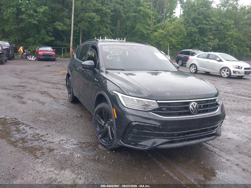 2024 Volkswagen Tiguan VIN 3VV8B7AX8RM033017 — IAAI salvage auction photo