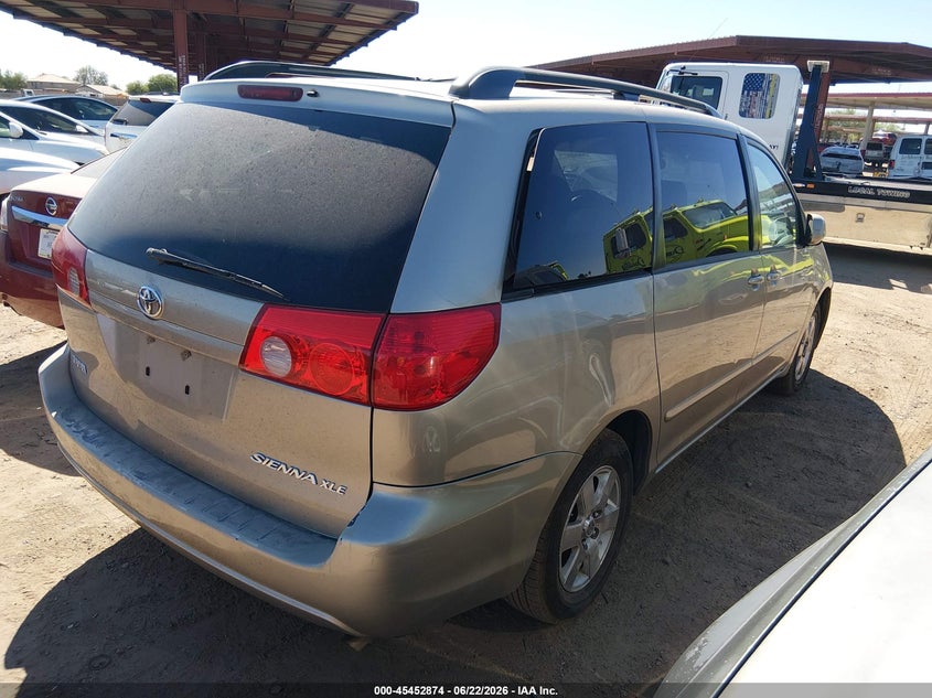 2008 Toyota Sienna VIN 5TDZK22C48S133471 IAAI salvage auction — NORMAL WEAR, Clear-Dealer Only (Arizona), sold $600 on 2026-07-28 (photo 4)