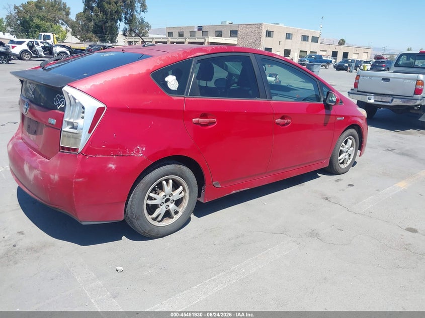 2010 Toyota Prius VIN JTDKN3DU1A5095777 IAAI salvage auction — REAR END, Salvage (California), sold $750 on 2026-07-29 (photo 4)