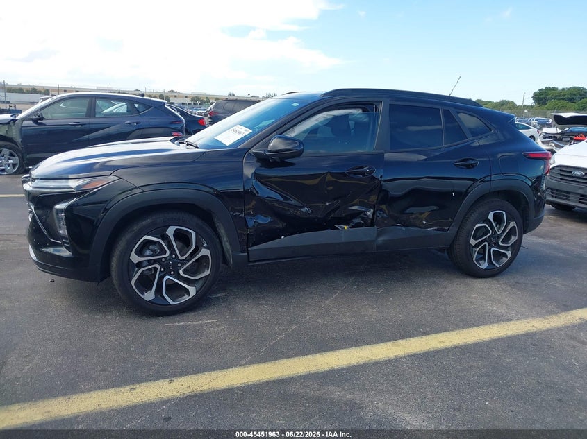 2025 Chevrolet Trax VIN KL77LJEP6SC279809 IAAI salvage auction — SIDE, Rebuildable (Florida), sold $6,700 on 2026-07-30 (photo 6)